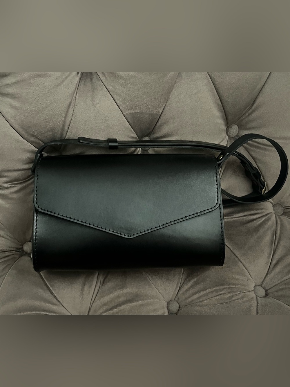 Portland Leather Goods The Astoria - Picture 4 of 9